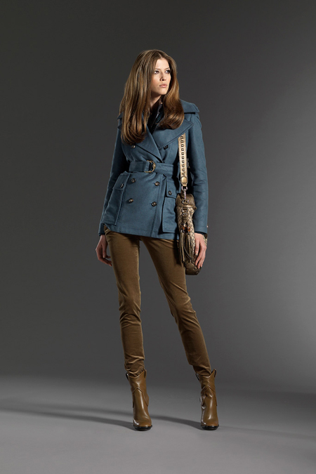 Gucci Pre-Fall 2011:  70-