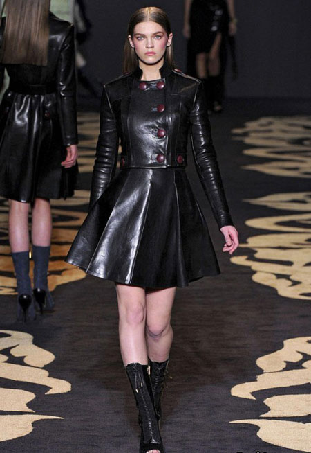  2011  Versace