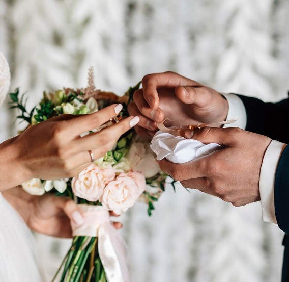 Как выбрать свадебного фотографа Как выбрать свадебного фотографа